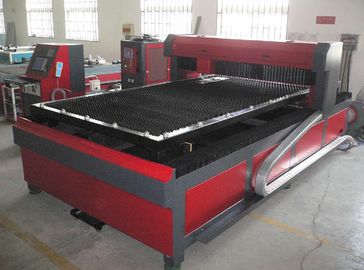 中国 鋼鉄金属 YAG の精密レーザーのカッターの切断のサイズの 1500 の × 3000mm サプライヤー